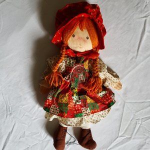 Vintage..1988 Holly Hobby Doll with Christmas pendant/ornament. Collectible.
